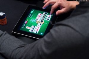 Frustrasi Dengan Kehidupan? Redakan Stres Dengan Game Poker Monster-texas Holdem